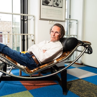 Former gallery owner Hans Gieles (69) receives 1,558 euros state pension per month: ‘Even with little money, you can manage in Amsterdam’
