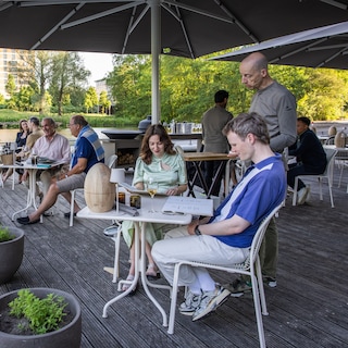 Bolenius's plant-based menu is excellent, but the service falls short (8+)
