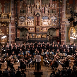 Review: Slightly too many singers, but flashes of bliss in Mozart’s Mass in C minor