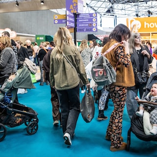Birth rate in the Netherlands continues to decline, especially in major cities