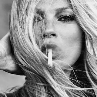 The same iconic photos of James Dean, Marilyn Monroe and Kate Moss – but without the cigarette