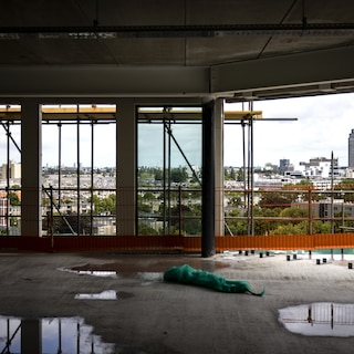 Opinion: 'A palace for civil servants on the Amstel? Placing it in Noord or the Bijlmer bridges the city’s divide'