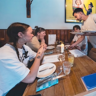French bistro Café Pigalle wants to liven things up in the Bijlmer: ‘It’s 14 minutes by metro from Weesperplein, give it a try!’