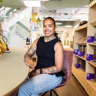 Fair Start Foundation supports vulnerable Amsterdam children during summer: 'This package is a treasure chest for them'