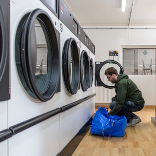 Ten washing machines for 1,200 students at Spinoza Campus in Southeast – and they’re often broken: ‘It’s survival here’