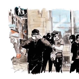 Brass knuckles, firearms, machetes: Amsterdam shopkeepers sound alarm over increasingly violent thieves