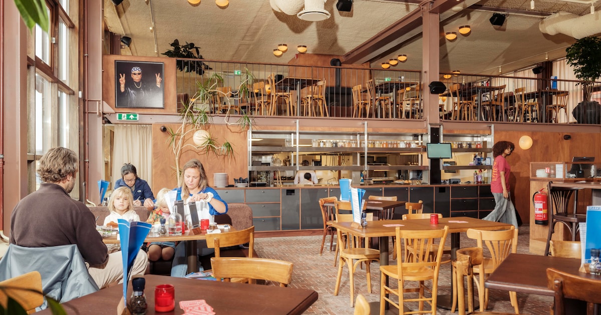Bistro-invloeden, André Hazes aan de muur en een vleugje New York: in voormalige IJ-kantine op de ND