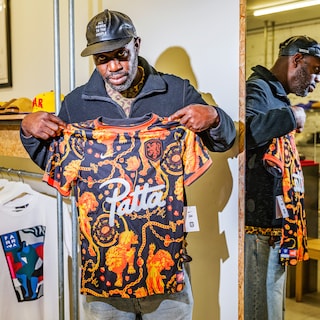 Patta ontwierp het warming-upshirt van Oranje: ‘Binnen een paar uur uitverkocht’