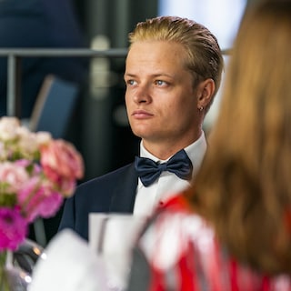 Noorse ‘bonusprins’ Marius Borg Høiby (29) veroordeeld tot 4 jaar cel voor verkrachting en mishandeling