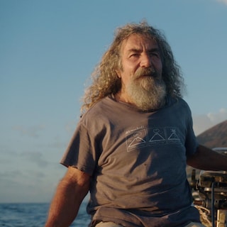 Review: Documentary ‘IDDU-Island Stories’ shows few tourists are interested in Stromboli beyond the volcano