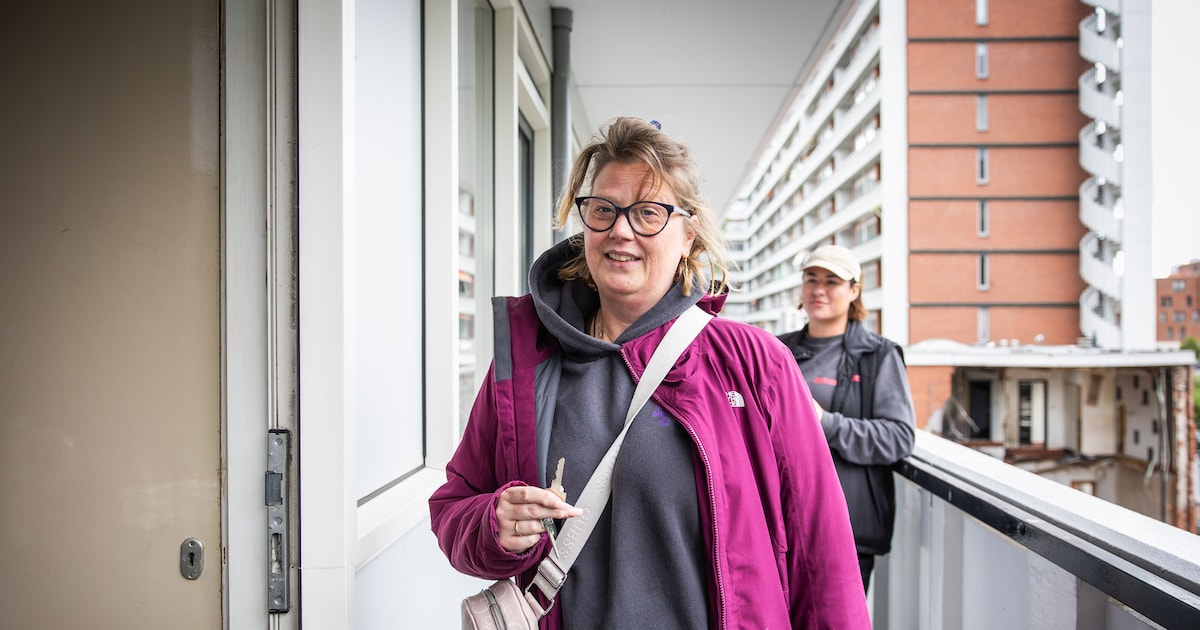 42 uur na de explosie in Osdorp is Patricia (45) weer thuis. ‘Als ik wil slapen, zie ik weer die men