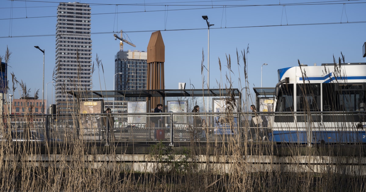 Amsterdams ov-plan leunt op rijksgeld dat nog niet zeker is