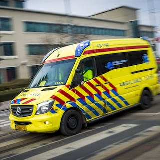 Cyclist (78) dies after collision with tram in Amsterdam-West