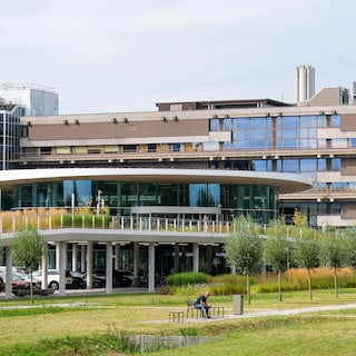 VUmc to cease to exist as a hospital; all care tasks eventually transferred to AMC