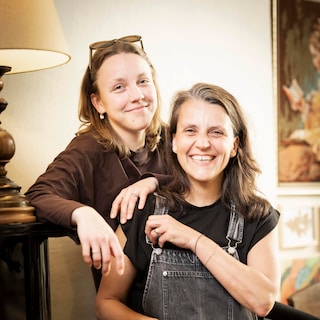 Nathalie (52) and Finn (24): ‘We are both a kind of material hoarder’