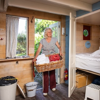 Nancy Wiltink (64) runs a bed and breakfast in Amsterdam-Noord: The English ravers left the cottage spotless
