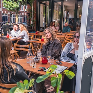 Café Publiek on Dapperplein is new but feels instantly familiar: 'Many people say it feels like it's been here for years'