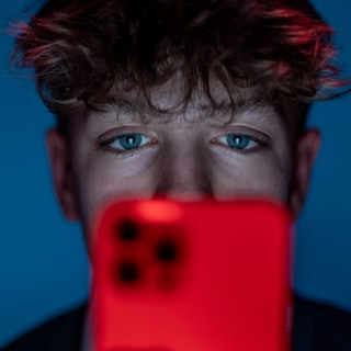 In Sydney zitten tieners nog altijd op sociale media, ondanks het Australische verbod: Ik heb het best wel druk, dus ik ben geen grote doomscroller