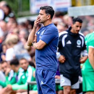 Manager Míchel suffers defeat in debut as Ajax falls to Panathinaikos in friendly