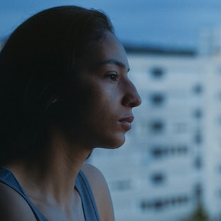 In La petite dernière, 17-year-old Fatima falls for women: ‘Sex between women cannot exist, that’s what the imam says’