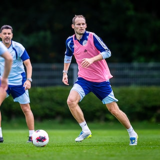Daley Blind, back at Ajax, sees a tactician in Míchel: 'Language barrier is being overstated'