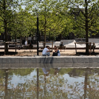 After nearly five years, you can wade in the Museumplein pond again