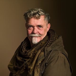 Koos Breukel photographs visual artist Frans Franciscus