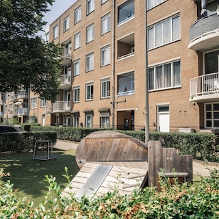 Major concerns in Dapperbuurt following shooting at youth shelter, but reassuring answers remain scarce