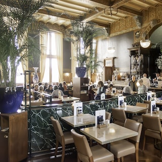 Dining on platform 2b again in September and October: pop-up restaurant opens at Amsterdam Central