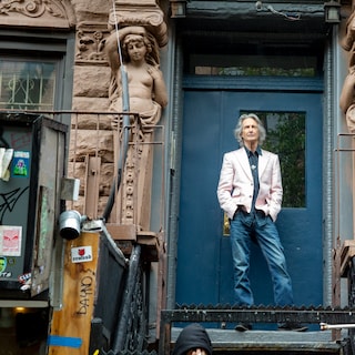 Review of Goin’ Local: Lenny Kaye, Patti Smith’s guitarist, meanders on solo debut at 79