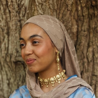 Poet Asmae Amaddaou (24) introduces poetry lovers to new worlds: ‘I want people who look like me to be cherished’