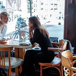 Café De Leven (no, not Het Leven – don't you know Sef!?) in West is a neighborhood pub with a hip-hop brunch