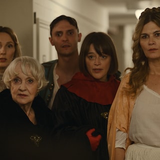 Review: La Comédie-Française: stale jokes in theater comedy don't get any funnier with all the gesturing and shouting