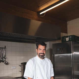 Pancake guy Mark Wouters provides nearly 1,200 meals a day during World Rowing Championships