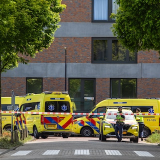 Two Amsterdam residents arrested after car crash involving explosives in Osdorp