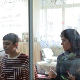 Review Woman and Child: compelling drama shows modern Iranian woman still forced to play a subordinate role