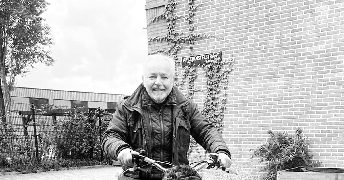 Superbuurman John Carmichael (1957-2026) stond altijd voor iedereen klaar: ‘Hij was de babysitter, d