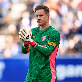 Finally official: Ajax signs goalkeeper Ter Stegen on loan from FC Barcelona