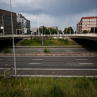 Even at the cleanest measuring site, Amsterdam's air contains more nitrogen dioxide than the EU will allow from 2030