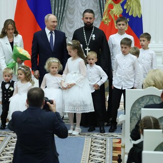 In Rusland kunnen vrouwen van oorlogsveteranen gratis ivf krijgen, maar sperma invriezen betalen ze zelf