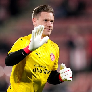 Chance encounter at coffee shop brought goalkeeper Marc-André ter Stegen to Ajax: ‘When Cruyff talks about the club, his eyes light up’