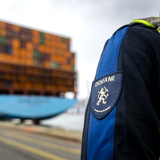 Customs intercept 800 kilos of cocaine at Amsterdam port