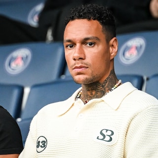 Former professional footballer Gregory van der Wiel faces losing Amstelveen home over unpaid loan