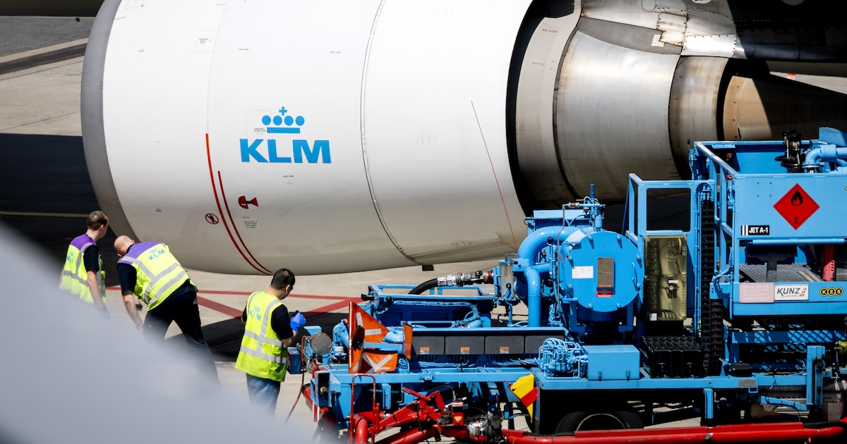 Vakbonden Schiphol dreigen met acties om werkomstandigheden beveiligers