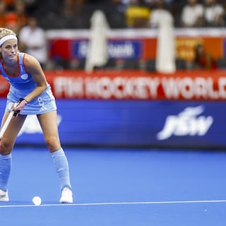 Dutch women's hockey team opens world title campaign at home with modest win over Chile
