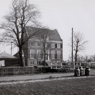 Parking garage Hakfort now stands where the 18th-century Bijlmerlust farmhouse once stood