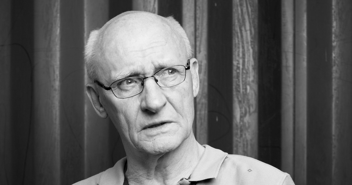 Jan de Bie (1941-2026) organiseerde bijna een halve eeuw het Jordaanfestival, vaak tegen de klippen 