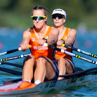 Rowers advance easily on opening day of World Championships in Amsterdamse Bos
