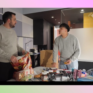 Luxury cat Romano (30) moved to the 'shitty country' of his roots and sent fabric softener ahead