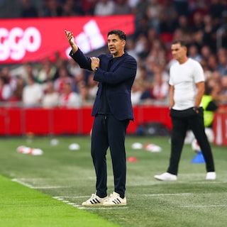 Ajax provides involuntary entertainment under manager Míchel Sánchez